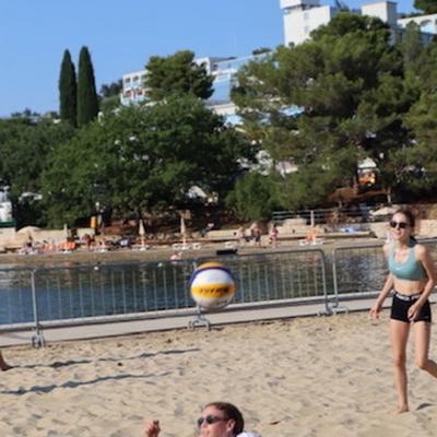 00c34742 2196 4688 95e0 0f1c3561cc6d 4 5005 C