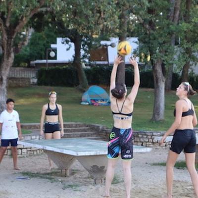 2daefcca 7bc2 40cd 9adf 9672bc949196 4 5005 C